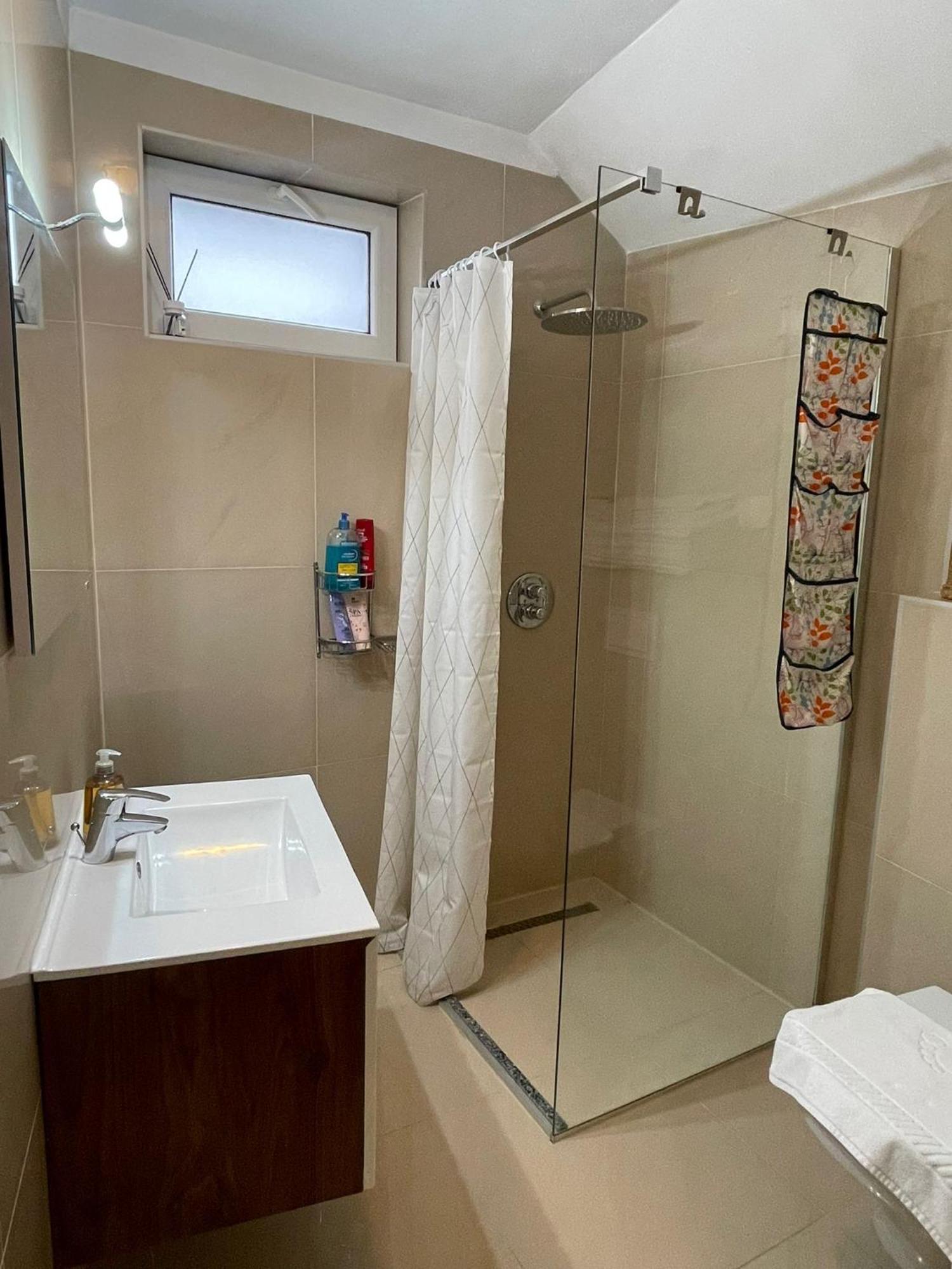 Real Home 1 Sibiu Luaran gambar
